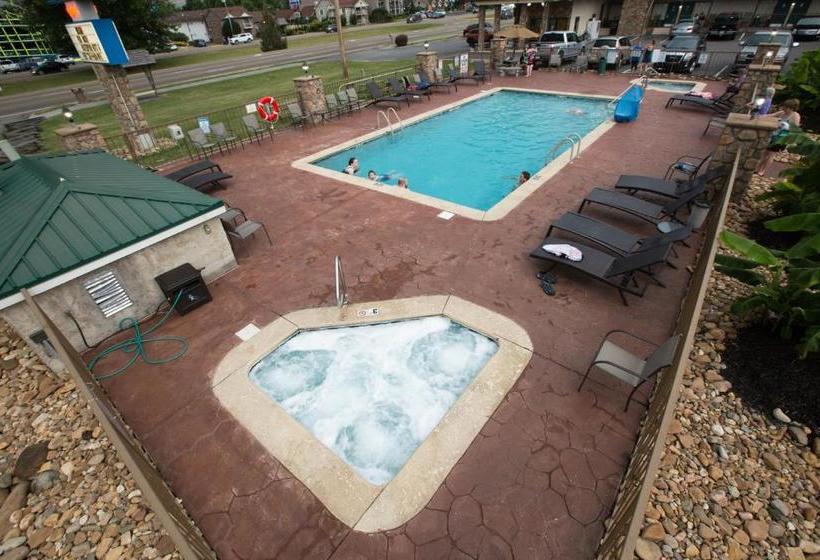 Mountain Breeze Motel