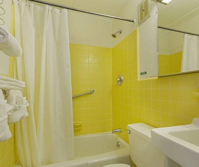 Panoramic Motel & Apartments