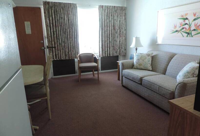 Panoramic Motel & Apartments