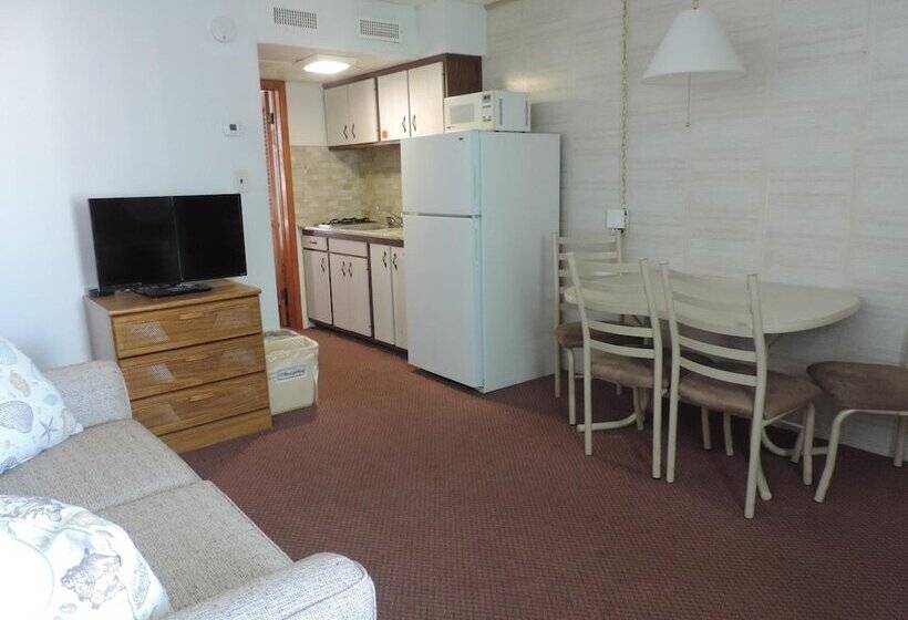 Panoramic Motel & Apartments