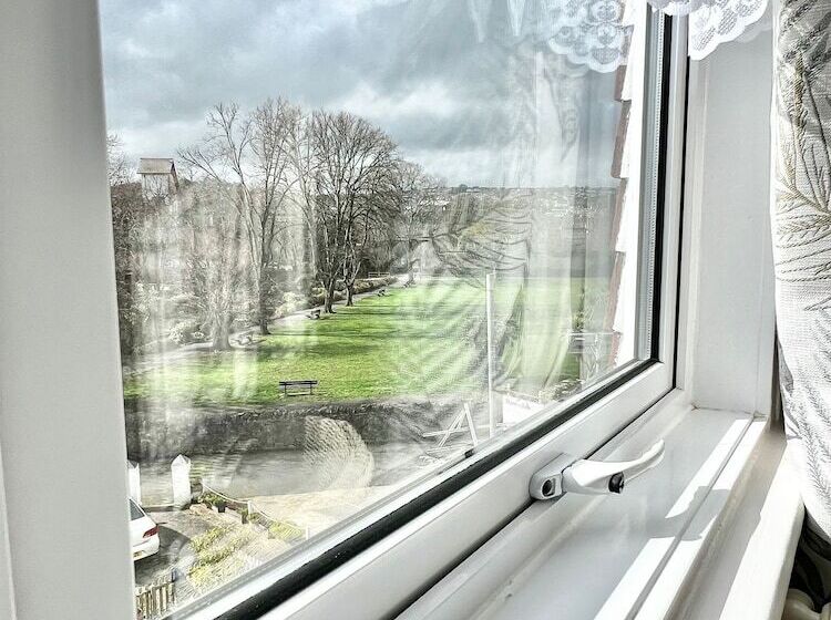 پانسیون Belle Dene Guest House