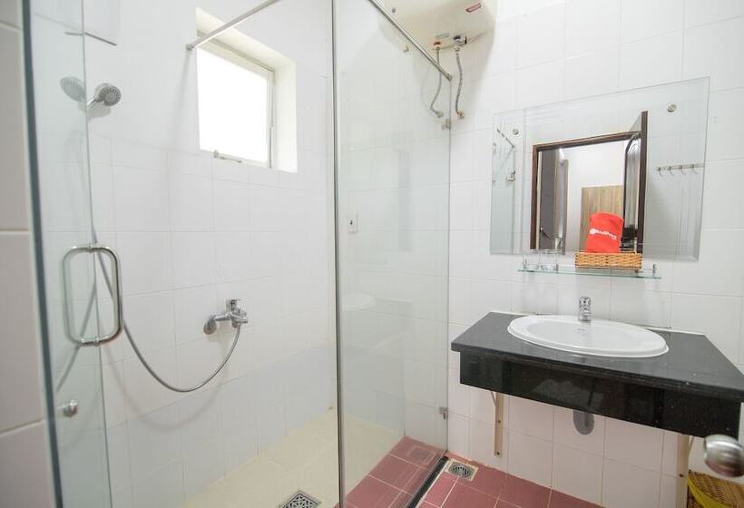 پانسیون Reddoorz Plus Near Bai Truoc