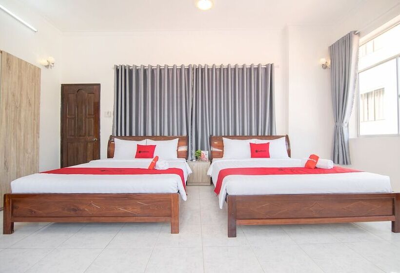 پانسیون Reddoorz Plus Near Bai Truoc