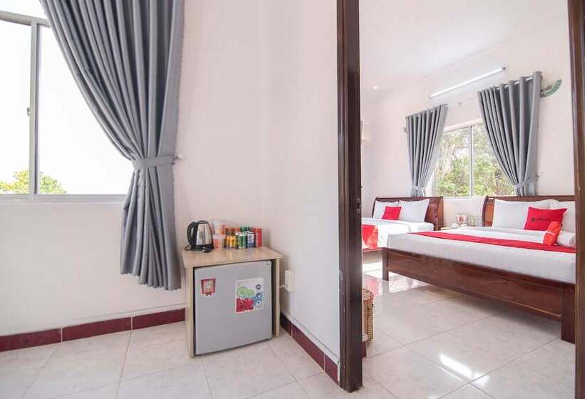 پانسیون Reddoorz Plus Near Bai Truoc