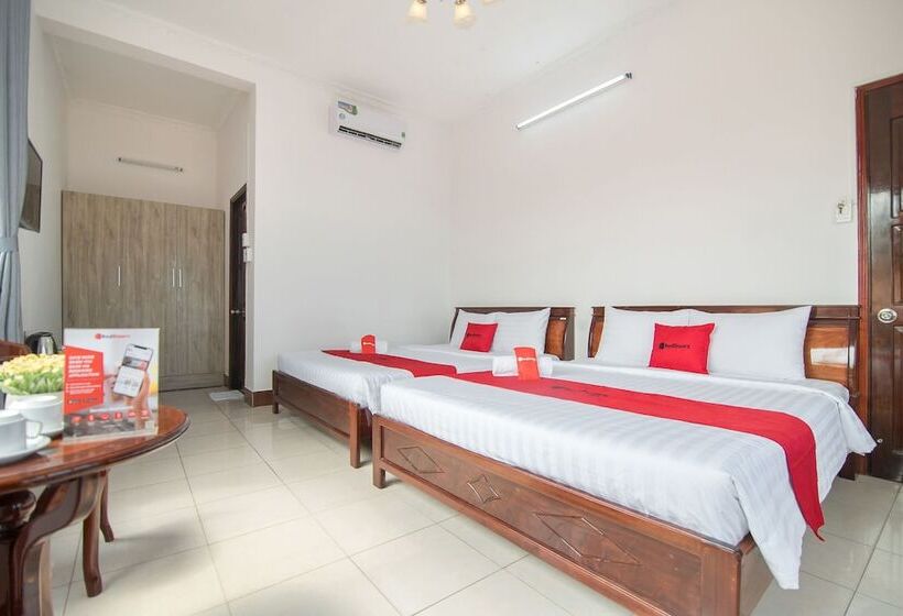 پانسیون Reddoorz Plus Near Bai Truoc