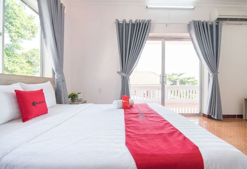 پانسیون Reddoorz Plus Near Bai Truoc