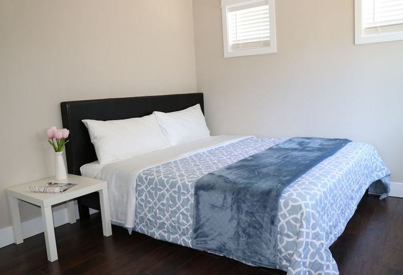 بنسيون Shoreline Mini Inn