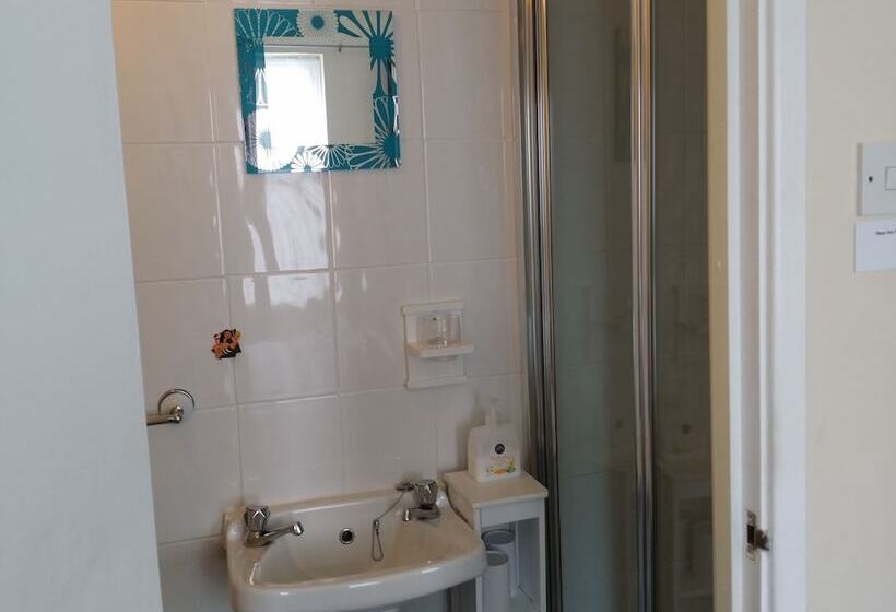 ペンション The Beach House