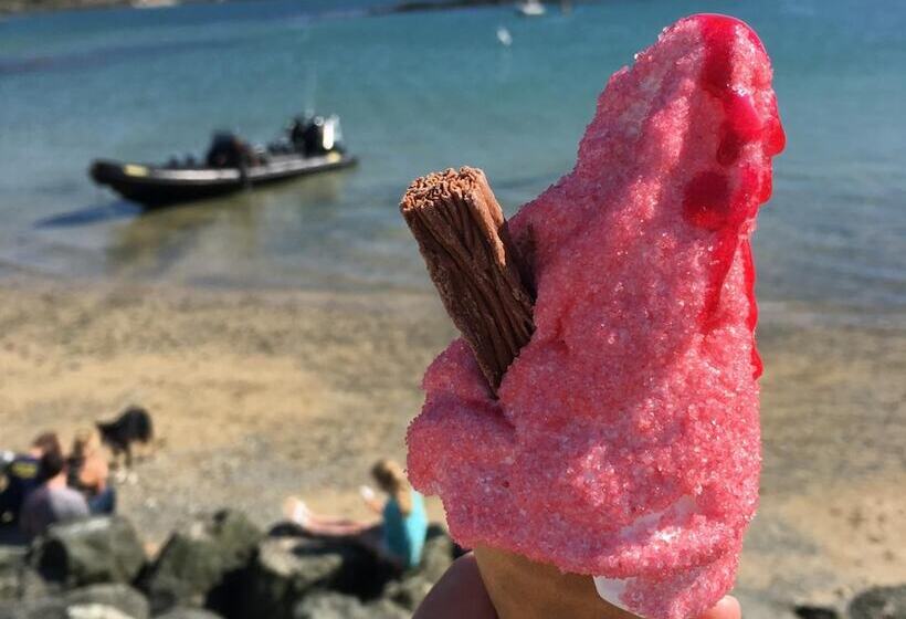 펜션 The Beach Motel