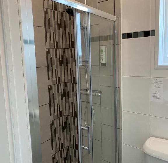 Пансион The Chestnuts