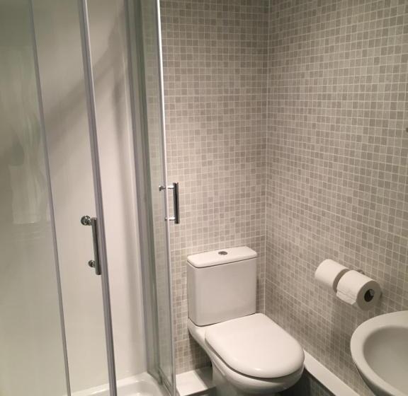 Пансион The Chestnuts