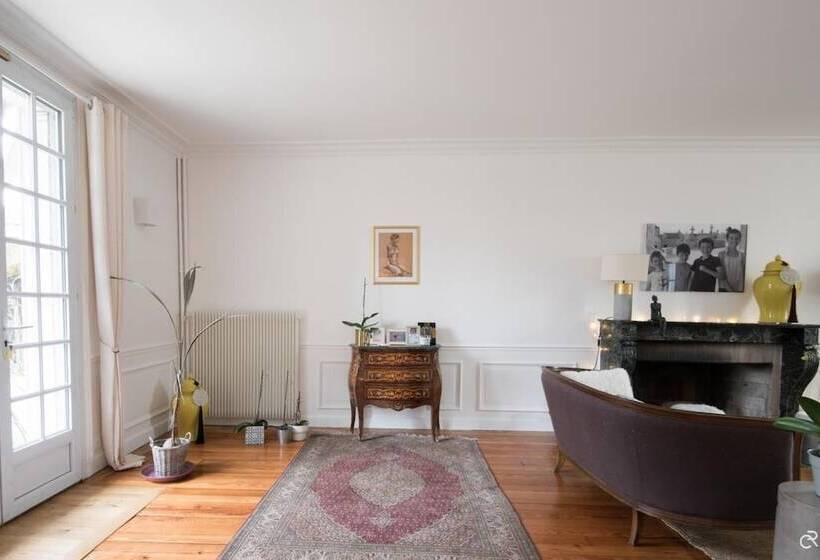 펜션 Villa Trianon Versailles