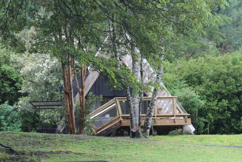 אתר נופש Termas De Aguas Calientes