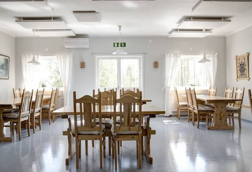 Sälens Vandrarhem I Gräsheden