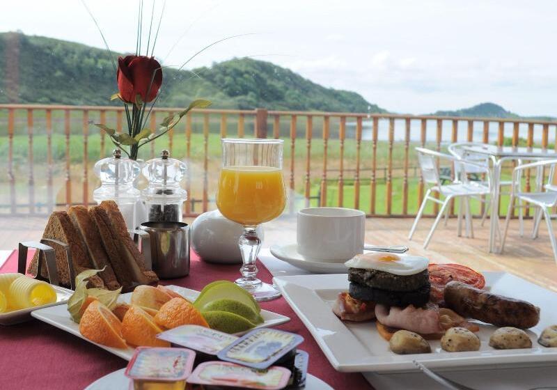 The Galley Of Lorne Inn