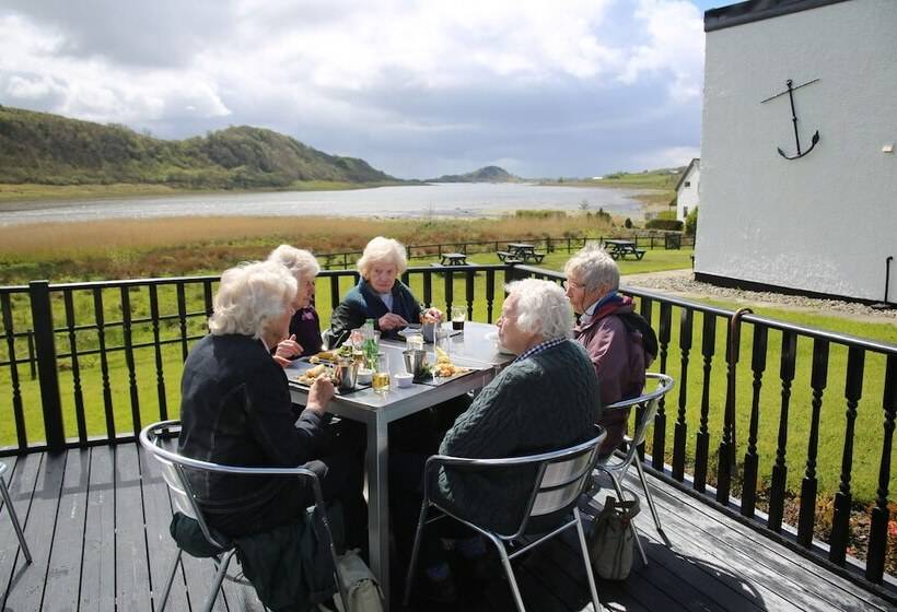 The Galley Of Lorne Inn