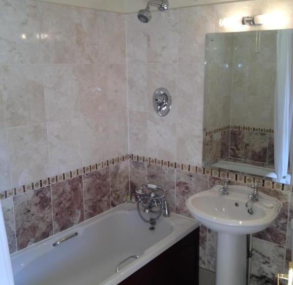 The Olde Windmill Inn