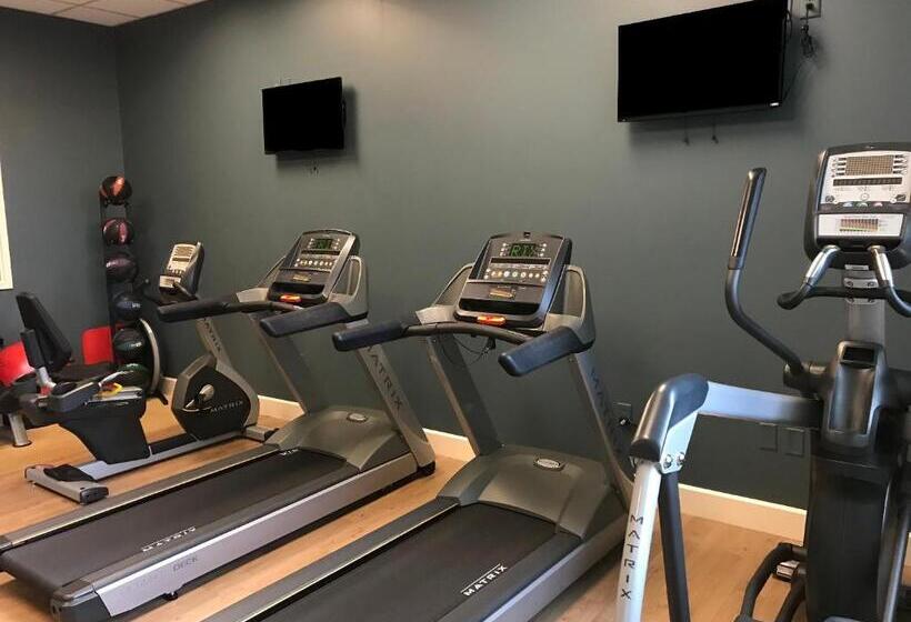 Village Hotel On Biltmore Estate