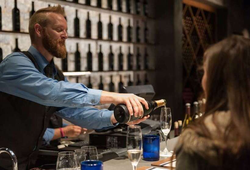 Village Hotel On Biltmore Estate