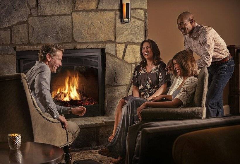 Village Hotel On Biltmore Estate