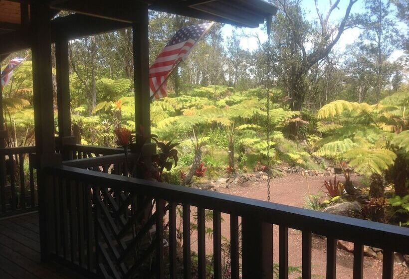 Volcano Rainforest Lodge