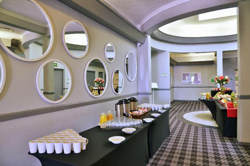 호텔 Holiday Inn Johannesburg Airport, An Ihg