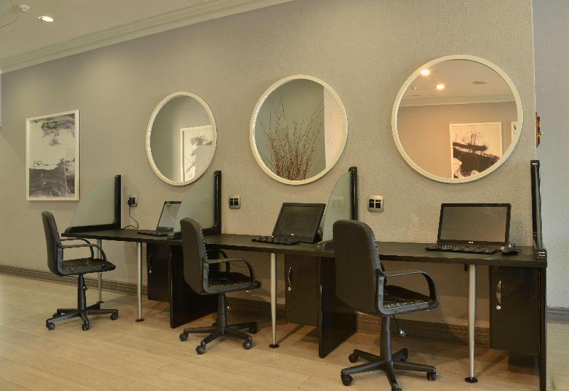 호텔 Holiday Inn Johannesburg Airport, An Ihg