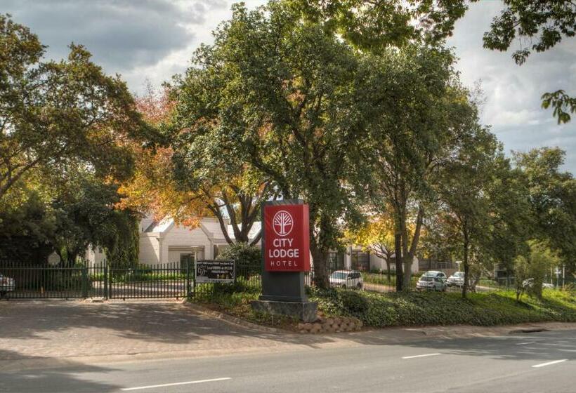 هتل City Lodge Sandton, Katherine Street