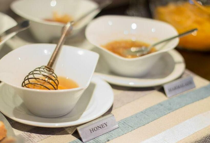 هتل City Lodge Sandton, Katherine Street