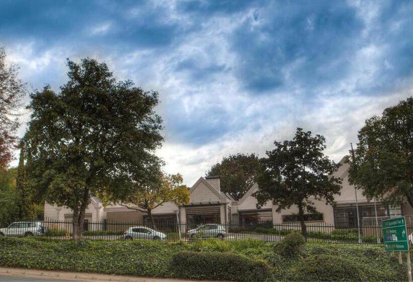 هتل City Lodge Sandton, Katherine Street