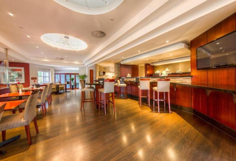 City Lodge Hotel Sandton, Morningside