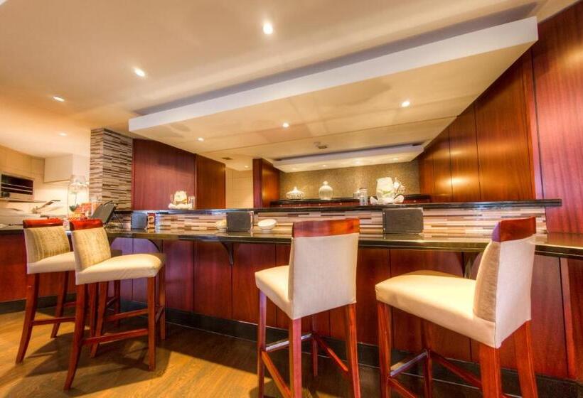 City Lodge Hotel Sandton, Morningside