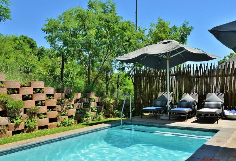 בית מלון כפרי Bakubung Bush Lodge