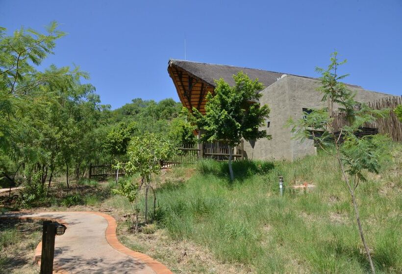 בית מלון כפרי Bakubung Bush Lodge