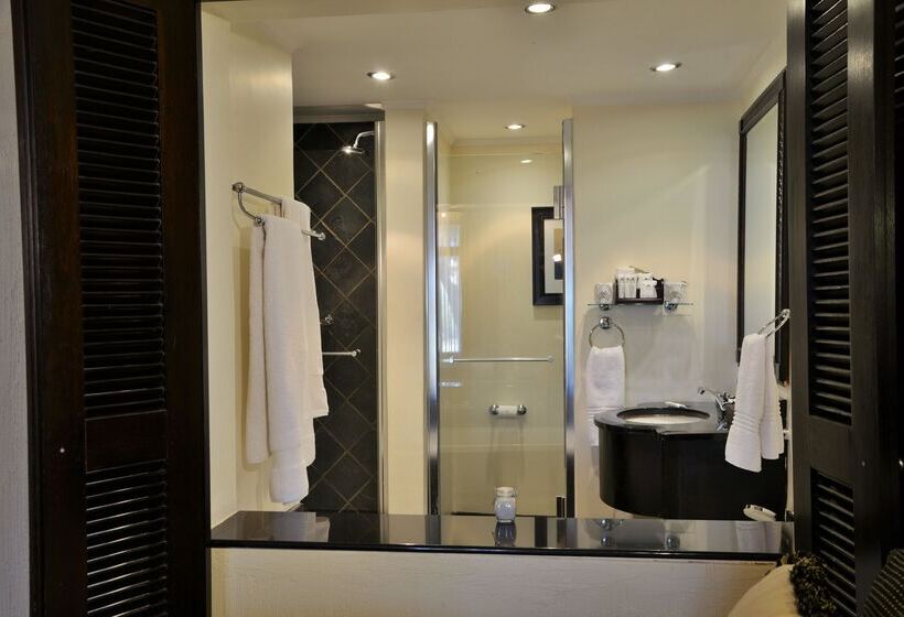 בית מלון כפרי Bakubung Bush Lodge