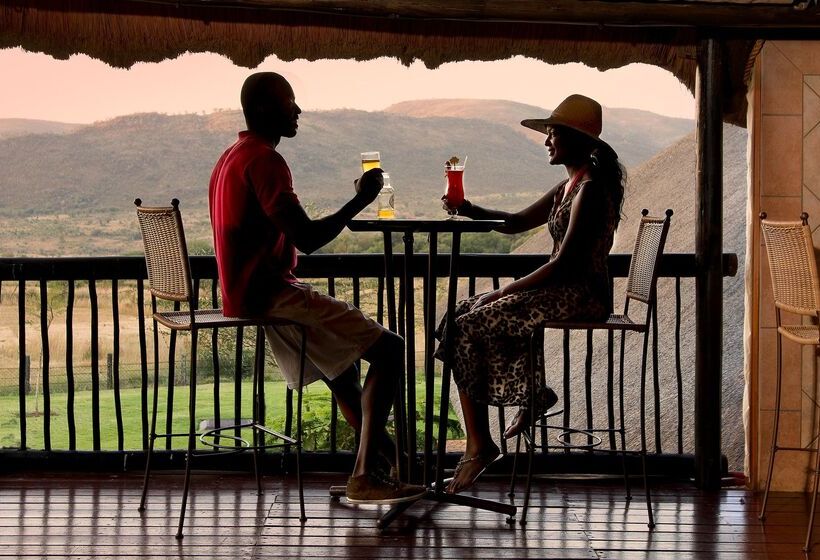 בית מלון כפרי Bakubung Bush Lodge