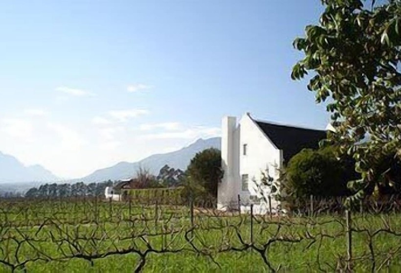 Отель Bellevue Manor Guest House & Wellness Spa Retreat