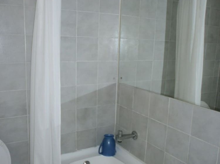 فندق Centurion All Suite