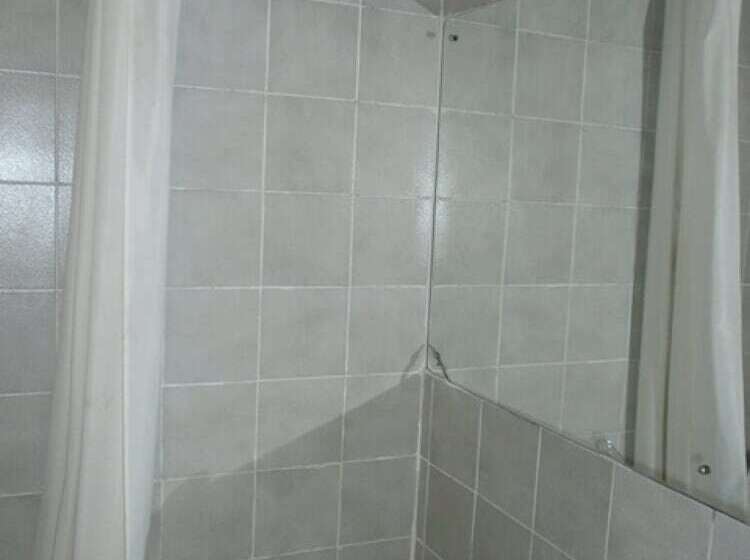 فندق Centurion All Suite