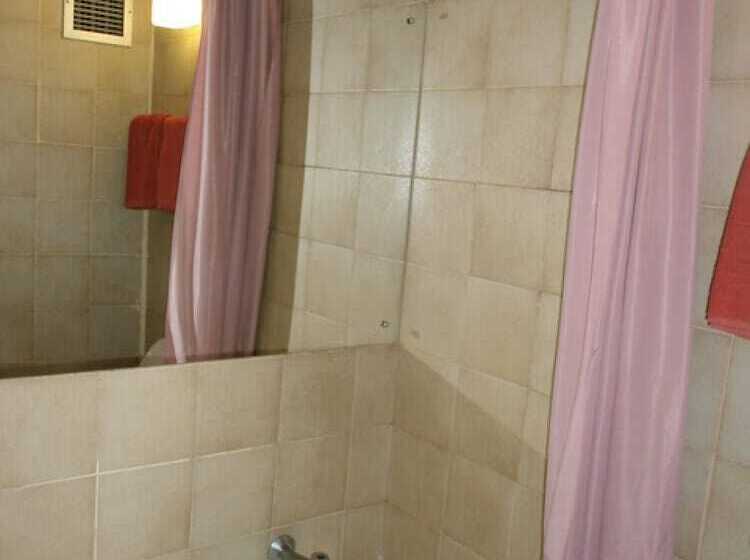 فندق Centurion All Suite