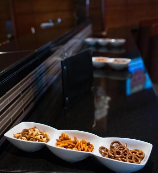 هتل City Lodge Sandton, Katherine Street