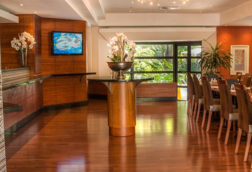 هتل City Lodge Sandton, Katherine Street