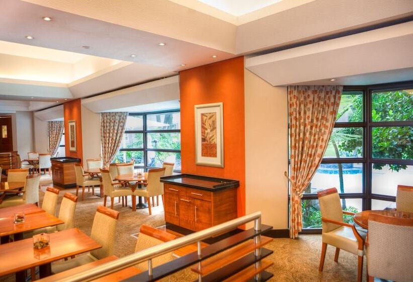 هتل City Lodge Sandton, Katherine Street