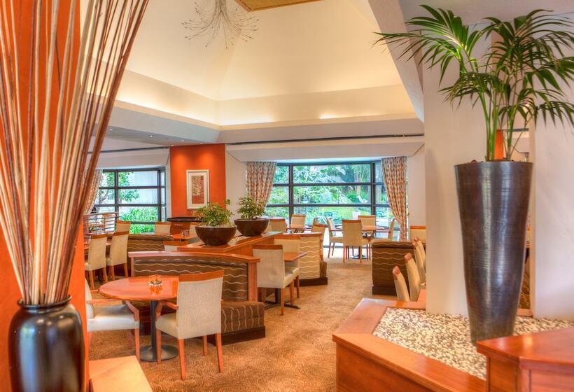 هتل City Lodge Sandton, Katherine Street