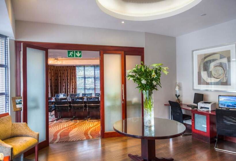 City Lodge Hotel Sandton, Morningside