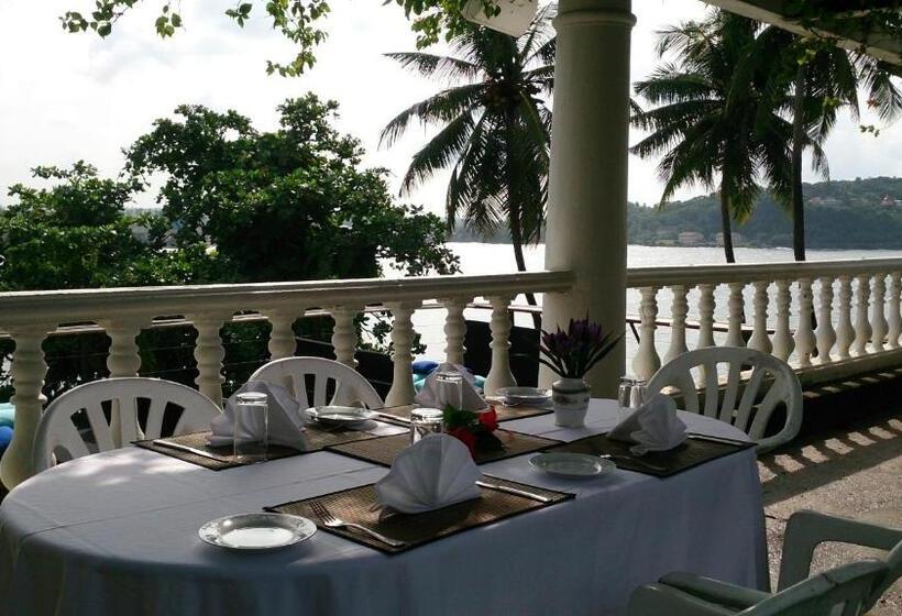 ホテル Closenberg