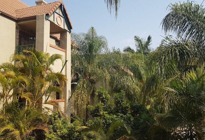 בית מלון כפרי Court Classique Suite