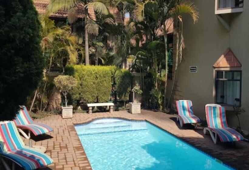 בית מלון כפרי Court Classique Suite