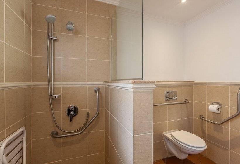 Courtyard Hotel Arcadia