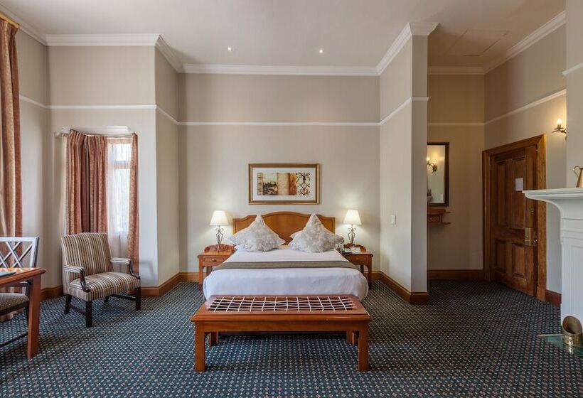 Courtyard Hotel Arcadia